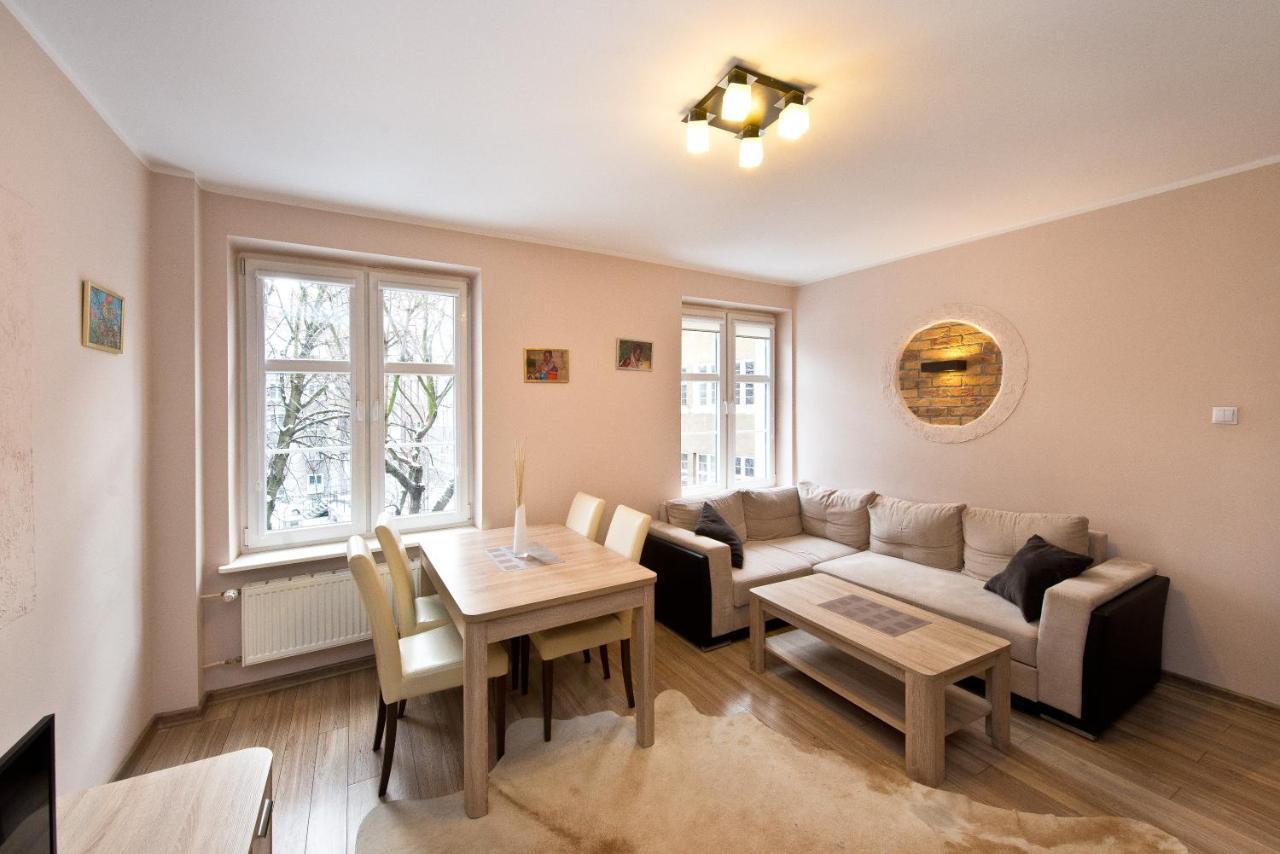 Gdanskie Apartamenty - Old Town Rooms & Apartments Bagian luar foto